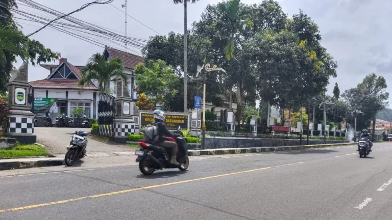 Kantor Kecamatan dan Desa di Purwakarta Jadi Rest Area Pemudik Kantor-Kecamatan-Darangdan